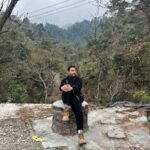 Raghav Juyal Instagram - Love ❤️ peace ✌️ home 🏡 @yashasvijuyal @ashvi240p @rachitajewelpersonal @rachitajewelofficial @abhinavchatwal Dehradun The City Of Love