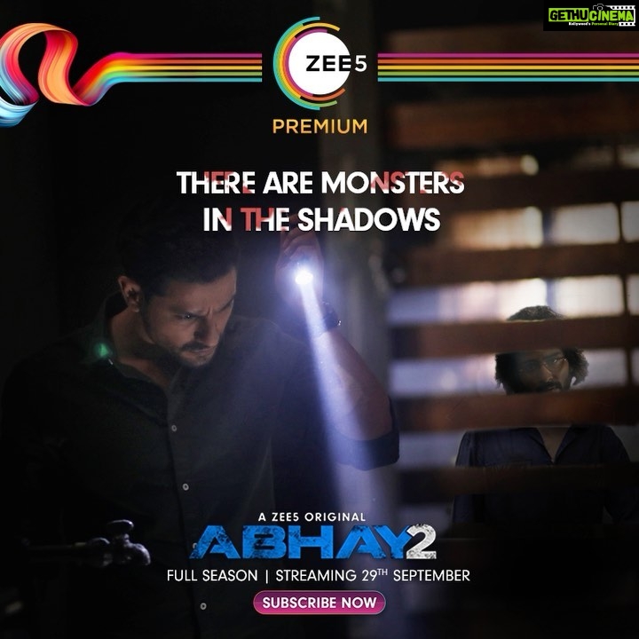 Raghav Juyal Instagram - You should be afraid of the dark. #AbhayOnZEE5 Full Season out 29th September @zee5premium #TheRoadToJustice @khemster2 @iamramkapoor @kenghosh19 @ashanegi @nidhisin @biditabag @chunkypanday @raghavjuyal @AsheemaVardaan @indraneilsengupta