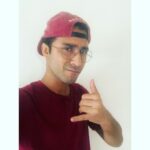 Raghav Juyal Instagram - Was confused between shaving and dancing? Toh socha dono hi ek saath karlu! Jab kar liya toh socha baki logon se bhi karwaya jaye. @karan9198 time to take the #DoneChallenge and show your skills #Guard3 Mumbai, Maharashtra