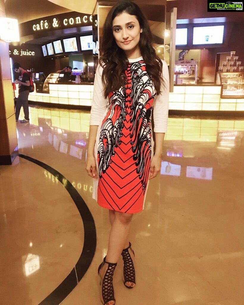 Ragini Khanna Instagram - #ootd #aboutyesterday for the Indian premier of #gurgaonthefilm at @mumbaifilmfestival In a @jebsispar outfit and shoes by @koovsfashion styled by @eshaoberoi assisted by @mitanshii 🦊