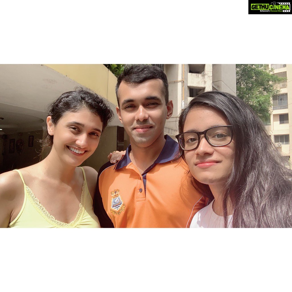 Ragini Khanna Instagram - With the real hero of the family @kunwarranbir who is currently at Indian Naval Academy #INA in his Midshipman phase 🇮🇳 u make us so proud ❤️ and Muskaan @chandini_sahni ❤️ #masilove ❤️❤️ #proudmasi 🇮🇳 #bestsunday 🍀