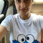 Ragini Khanna Instagram – When you like your phones portrait mode !🍓 cookie monster 🍪🍪 reporting 🍪🤪🤪🙄🙄 #sesamestreet #cookiemonster #funnyeyes 😍🥰🥞🥇 no emoji for Cookie Monster eyes 👀 😭☹️