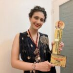 Ragini Khanna Instagram – Grateful 😇 blessed 💖 Dadasaheb Phalke Icon Award Films 2022. Versatile television actress & anchor. 🎥🎞