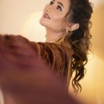 Rashami Desai Instagram - Time to celebrate every moment ✨️ . . Styled by : @kmundhe4442 Outfit : @qbysoniabaderia Jewellery : @suhana_art_and_jewels Makeup : @priyagulatimakeupartistry Hair : @sushmahairstylist Shot by : @harrymalik__photography__ . . #rashamidesai #rashamians #diva #love #immagical✨🧞‍♀️🦄