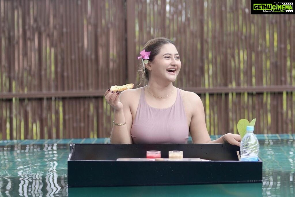 Rashami Desai Instagram - It was indeed a lovely day by the pool with my floating breakfast 🥰 . Thank you for the great hospitality @theanantaudaipur @anantahotels 📸: @veer_photofactory @shutterbugs__17 . #tbt #rashamidesai #rashamians #immagical✨🧞‍♀️🦄 The Ananta Udaipur