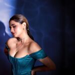 Rashami Desai Instagram – Details #closeup 🥰💙
.
.
#rashamidesai #rashamians #love #immagical✨🧞‍♀️🦄