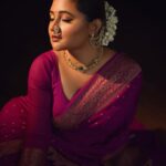 Rashami Desai Instagram - Traditional and more importantly feeling complete . . #rashamidesai #rashamians #diva #immagical✨🧞‍♀️🦄 #whatelseispossible #rythmicrashami💃 #love