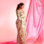 Rashami Desai Instagram - "Oh ; hey there..." 💝 . . Saree @prajhnaashettyofficial Rings: @zemafinejewellery Earrings: @shesaidyes.plv_jewellery Styling : @nehachaudhary_ HMU : @makeupby_tanvi Shoot : @ipshita.db . . #rashamidesai #rashamians #dadasahebphalkeaward #indian #bollywood #love #dream #immagical✨🧞‍♀️🦄 #whatelseispossible Mumbai, Maharashtra
