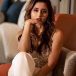 Rashami Desai Instagram – Welcoming 2023 in style 💫 ❤️
.
.
Clicked @amitkhannaphotography 
Styled @manalijagtap 
Assisted #sheya #pradeep
.
.
#rashamidesai #rashamians #1stjan2023 #diva #fashionicon #bestwishes #love #immagical✨🧞‍♀️🦄 Radisson Blu Mumbai International Airport