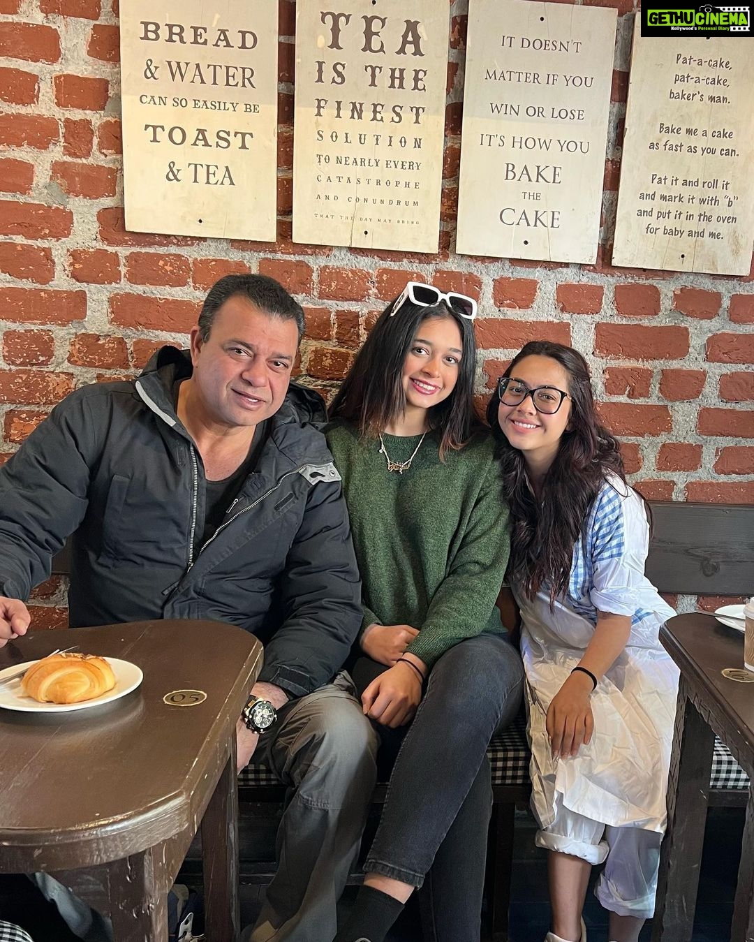 Reem Shaikh Instagram - People who feel like family …