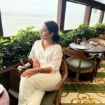 Reem Shaikh Instagram – Waiting for monsoons …🤍 Soho House Mumbai