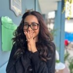 Reem Shaikh Instagram – Aaayayablahhhhhhblahhhhuuah

(Guess the gibberish)
