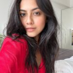Reem Shaikh Instagram - Just the glow of self love ..❤️