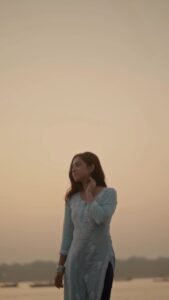 Reem Shaikh Instagram - Ishq ibaadat hui , dil yeh kahaan le jau teri hi aadat hui…. 🎥 - @dieppj