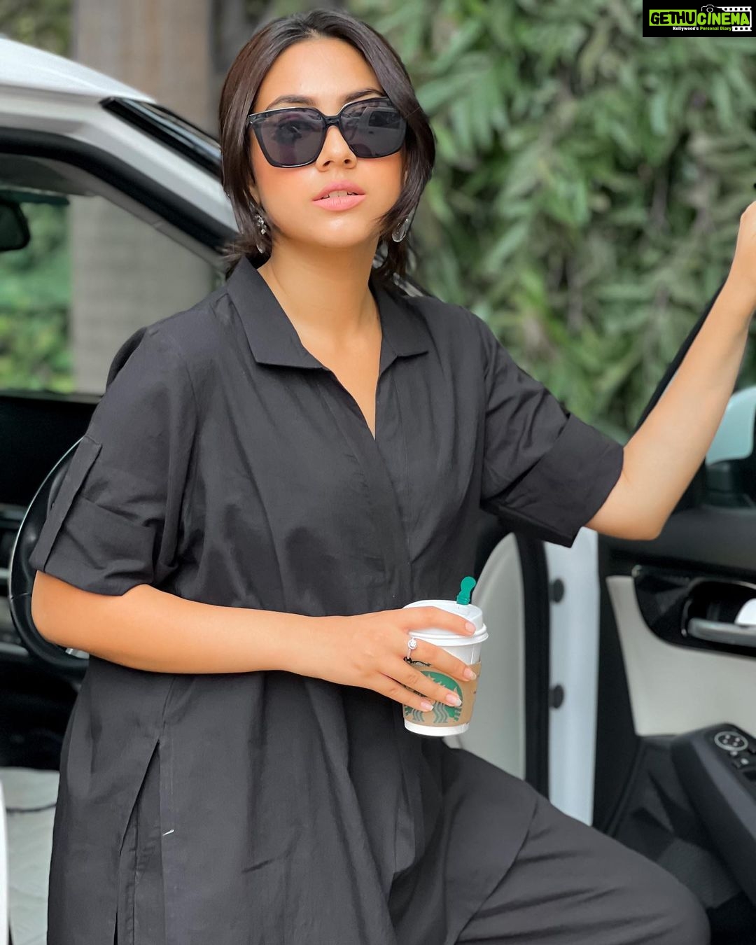 Reem Shaikh Instagram - Not all who wander are lost … Some are just looking for coffee. Wearing - @_anuki.n Styled by - @anusoru @nidhikurda Earrings- @reisang.official
