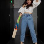 Reem Shaikh Instagram - Dial +91 - 7045770000 & share your creative cheers via calls, SMS or whatsapp and get a chance to win signed goodies & Meet Your Favourite Giants virtually😍 Use #TooYummMasalaCheer & Tag @tooyumm @lucknowsupergaints 🏆Jeetenge har game shann se Lucknow supergiants jinka naam hai!!🥳 #TooYumm #ad