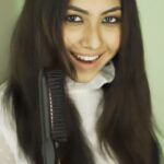 Reem Shaikh Instagram - So, i recently came across this amazing duo of hair brush and hair straightener the “ VEGA HAIR STRAIGHTENER BRUSH”. This 2 in one is all you need, super easy to carry, has temperature control and gives amazing results #PartyofTwo Go and buy my current obsession on Amazon. #PartOfTwo #HairStraighteningBrush #BrushBhiStraightBhi #StraighteningBrushingTogether #vegastraighteningbrush