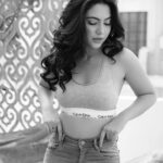 Reem Shaikh Instagram - Secrets of effortless style. … Shot by - @praveenbhat