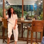 Reem Shaikh Instagram – Brewing love …
Wearing – @_anuki.n 
Styled by – @anusoru @nidhikurda The Backyard Brew