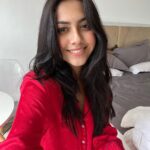 Reem Shaikh Instagram - Just the glow of self love ..❤️