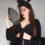 Reyhna Malhotra Instagram – Magic💫💫💫💫💫🌈
 Eazybrezzy Vibe❤️