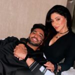 Reyhna Malhotra Instagram - Magic 💫 💫 💫 💫 💫 🌈 🧿❤️🧿 But he is a weirdo 😳🙄 😅
