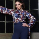 Reyhna Malhotra Instagram – Magic💫💫💫💫💫🌈
Bts 🤩

📷 @kaafihigh
.
.
.
#reelit #reelsinstagram #reelsinstagram #reelsviral #reelsindia #reyhnapandit