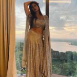 Reyhna Malhotra Instagram - Magic💫💫💫💫💫🌈 Last night I lost the world and gained the universe ❤️