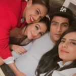 Reyhna Malhotra Instagram - Magic💫💫💫💫💫🌈 Love ❤️ @niasharma90 @amrin15 @rrahulsudhir @gautam.sharma13 @shivin7