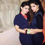 Reyhna Malhotra Instagram - Magic💫💫💫💫💫🌈 Sisters 👯‍♀️ 😘😘❤️ @cagetheage 💚