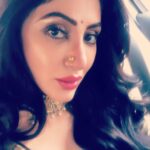 Reyhna Malhotra Instagram - Magic 💫💫💫💫💫🌈 Start the necessary then do the possibilities and suddenly you are doing the impossible .
