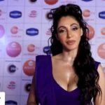Reyhna Malhotra Instagram - Magic💫💫💫💫💫🌈 #Repost @zeetv with @get_repost ・・・ Sahebaan, Kadardaan, Meharbaan Dil Thaam Ke Baithiye Kyun Ki 29th December Ko #ZeeTV par Tashreef La Rahi Hain Jashnepur ki azeem Fankaara, Mohini! Watch #ZeeRishteyAwards on 29th December at 7 pm only on #ZeeTV. #ZRA2019 #TicketToJashnepur @iam_reyhna