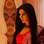 Reyhna Malhotra Instagram - Magic💫💫💫💫💫🌈 Love wearing a character ❤️😇 Manmohini 2.0 @lsdfoums @zeetv #mohini #sunanda
