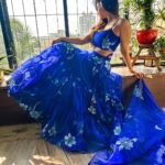 Reyhna Malhotra Instagram - Magic💫💫💫💫💫🌈 Magical blue ethnic wear Outfit: @bunaai Pr: @socialpinnaclepr Stylist: @styling.your.soul Atleast atlast #ifyouknowyouknow ☃️ Pic credits @theonlyzeeshankhan 🥰