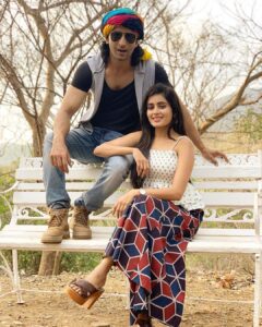 Rhea Sharma Instagram - Some cute #mishbir moments amidst the heavy drama in #yrhpk @starplus @shaheernsheikh.
Keep watching 😊