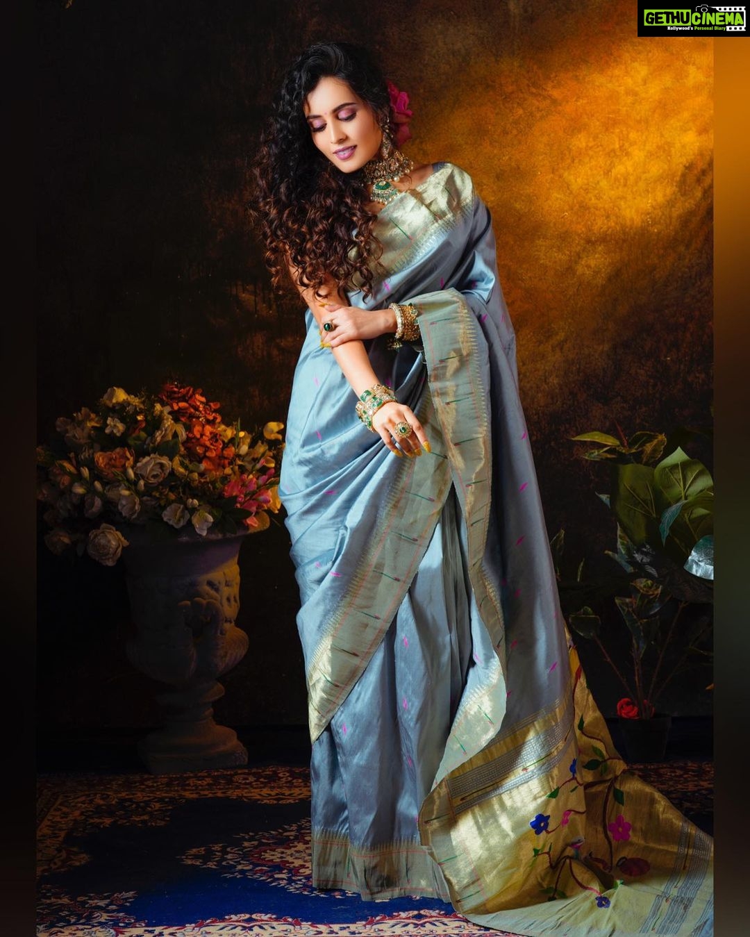 Rhea Sharma Instagram - NAVRATRI:- DAY 6 featuring @rhea_shrm as the Modern Indian Goddess where she represents the color GREY 🤍 . Shoot Concept & Designed By:- @nehaadhvikmahajan @bridalsbynam . 💄MUA , Hair & Styling :- @nehaadhvikmahajan . 🥻Saree :- @kankatala_ . 💍Jewelery :- @pooja_diamond . 🎥:- @abhay_r_kirti . Makeup :- @maybelline . Managed By :- @allboutcommunication . #rheasharma #makeup #ootd #nehaadhvikmahajan #makeupbyme💄 #nammakeovers #bride #to #be #bridal #look #bridalmakeupartist #destinationweddingmakeupartist #weddingmakeup #hair #hairstyling #nammakeovers #bollywood #television #makeupartist #mumbai #traveller #all #over #the #globe
