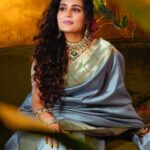 Rhea Sharma Instagram - NAVRATRI:- DAY 6 featuring @rhea_shrm as the Modern Indian Goddess where she represents the color GREY 🤍 . Shoot Concept & Designed By:- @nehaadhvikmahajan @bridalsbynam . 💄MUA , Hair & Styling :- @nehaadhvikmahajan . 🥻Saree :- @kankatala_ . 💍Jewelery :- @pooja_diamond . 🎥:- @abhay_r_kirti . Makeup :- @maybelline . Managed By :- @allboutcommunication . #rheasharma #makeup #ootd #nehaadhvikmahajan #makeupbyme💄 #nammakeovers #bride #to #be #bridal #look #bridalmakeupartist #destinationweddingmakeupartist #weddingmakeup #hair #hairstyling #nammakeovers #bollywood #television #makeupartist #mumbai #traveller #all #over #the #globe