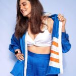 Riddhi Dogra Instagram - Pitching in with the people of @theviralfever #pitchersonzee5 Outfit @wendellrodricslabel Jewellery @the_jewel_gallery Styled by @stylebysaachivj Muah: @shreyamakeupandhair Assistant : @ishahmua Team @Stylebyniti Photographer @ashish_ojha_photography @theviralfever @naveenkasturia @arunabhkumar @abhaymaha @nowitsabhi @iridhidogra @sikandarkher @ashishvidyarthi1 @gopaldatt @ronjinichakraborty @anandeshwardwivedi @vaibhav.bundhoo @pracheen_peg #shubhamsharma @ts.tales @shreyansh.pandey @koshyvijay @manish_kalra_ @duhjizzy @luvvispute @Saadcasm_ @shrreya_ss @bahot_sahi_ankit @airtightpocket @vidushikaul @ketakinarayan @vinchurkarakshay @madandeodhar @arihantrathod @zee5premium