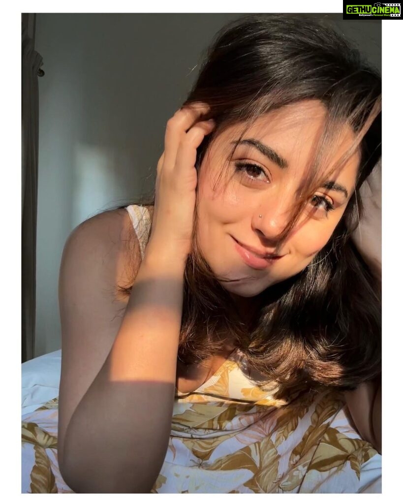Riddhi Dogra Instagram - Wholesome. Day 1. ♥️🧿🙏 Thank you 2023.