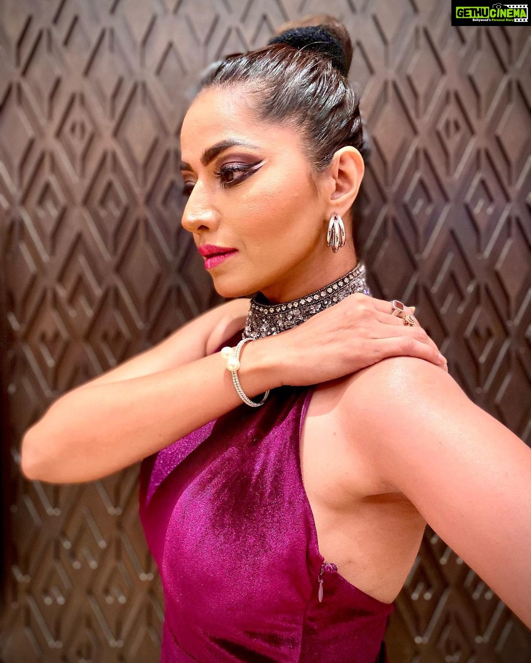 Ridheema Tiwari Instagram - A little Contour and Confidence Outfit @vioriccaofficial Jewellery @itahdnura Styling @instylewithaditi #winegown #glamglam #casinostyle #partystyling #phuket #phuketthailand #thailand #ridhiematiwari #jewellerydesign #jewelletyaddict JW Marriott Khao Lak Resort & Spa