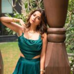 Ridheema Tiwari Instagram - Blending in 🍃 Outfit : @kayjaybykritika Jewellery @viariaccessories Stylist @instylewithaditi 💄& Hair : @rohini_makeupandhair 📸 : @ibphotography27 Location: @radissonblumumbaiairport #emaraldgreen #tueslay #fashionstyle #newweeknewgoals #diva #ridhiematiwari #indianactress Radisson Blu Mumbai International Airport