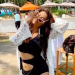 Ridheema Tiwari Instagram - I know u want me 🎶 Cover up : @angelcroshet_swimwear Styling : @instylewithaditi #trendingreels #ridhiematiwari Avani Khaolak