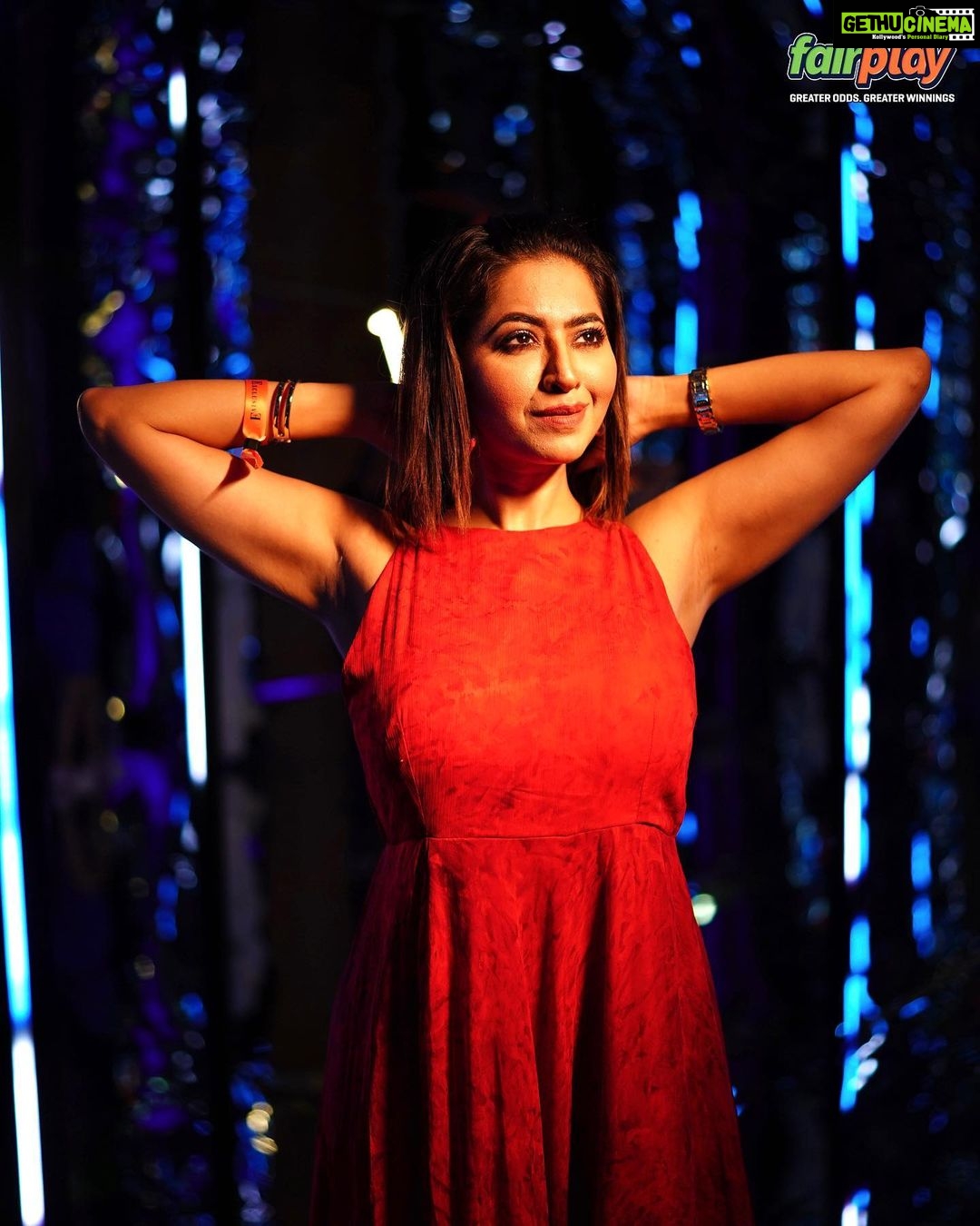 Ridheema Tiwari Instagram - βDefinitely the party of the decade. Thank you FAIRPLAY ππ»ππ»ππ»ππ»ππ»ππ»ππ»ππ»ππ»ππ»ππ» @fairplay_india ππππ #fairplayexclusive #fairplay #thisisthelife #thailand #phuket #badshah #badshahprivateconcert #fairplayexclusive #fpexclusive #badshahconcert #badshahxfairplay #metaverse #badshah #partyon #party #night #dance #dancing #bollywood #partytime #music #event #happy #mindblowing #rocking Outfit - @vioriccaofficial Jewellery - @blingthingstore Styling - @instlyewithaditi πΈ : @mi_abhishek_joshi Decor : @eventsxo_collective Avani+ Khao Lak Resort