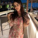 Riya Sharma Instagram - May this Dussehra, light up for you, The hopes of happy times, And dreams for a year full of smiles Wishing y’all a very happy Dussehra ✨🤍🤍 #happydussehra #loveandlight