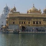 Riya Sharma Instagram - Ardas, believe and sabr 🤍 #satnamsriwaheguru #peace Golden Temple,Amritsar