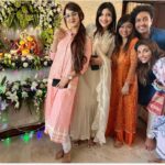 Riya Sharma Instagram - Ride or die 🤍♾ @mallaikaa07 @adhyayansuman @jhadisha Mumbai, Maharashtra