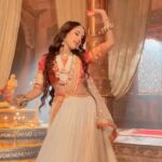 Riya Sharma Instagram - Embossed the hues on love 🤍 @kriish_bhardwaj 🤍 #holi #holioutfit #holi2023 Mumbai, Maharashtra