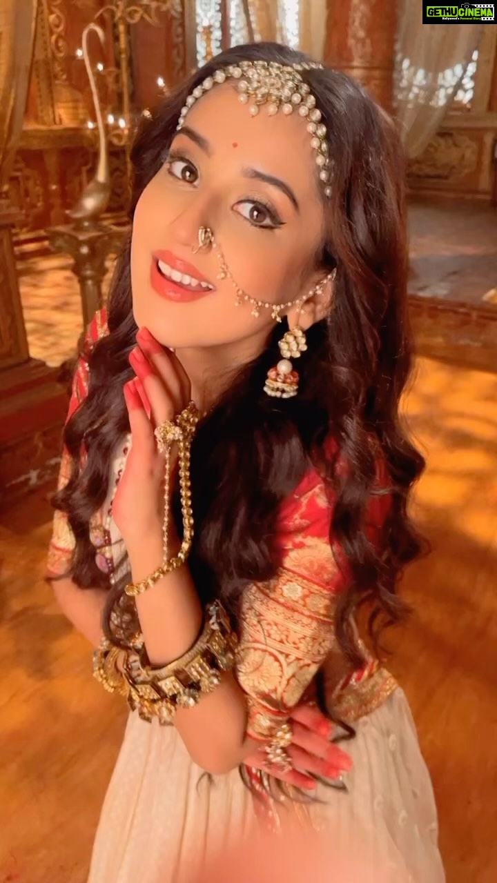 Riya Sharma - 29.2K Likes - Ghar more pardesiyaan 🌟💫
.
.
. 

#reelsinstagram #gharmorepardesiya #dance #dancereels #trending #trendingreels #trendingnow #reelsinstagram