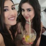Riya Sharma Instagram - My ♾️ @nidhibhavsar_official @mallaikaa07 @adhyayansuman @hollow_winds Mumbai, Maharashtra