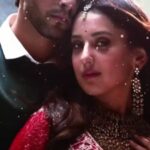 Riya Sharma Instagram - Behind the scenes...!! @riyasharmaa_09 #funmoments #mastitime #reeladdiction #reeladdict #dhruvtara #team #sabtv #dhruvtaraonsab #dhruvtara #dhruvtarasamaysadisepare #NewShow #sabtv #hairoftheday #hairartist #promotions #hoarding #advertisement #advertising #mumbaihairstylist #mumbaidiaries #celebrityhairstylist #celebritystylist #newwork #alert #showsomelove #passionate #hairoftheday #hairartist #hairartistry #hairofinsta